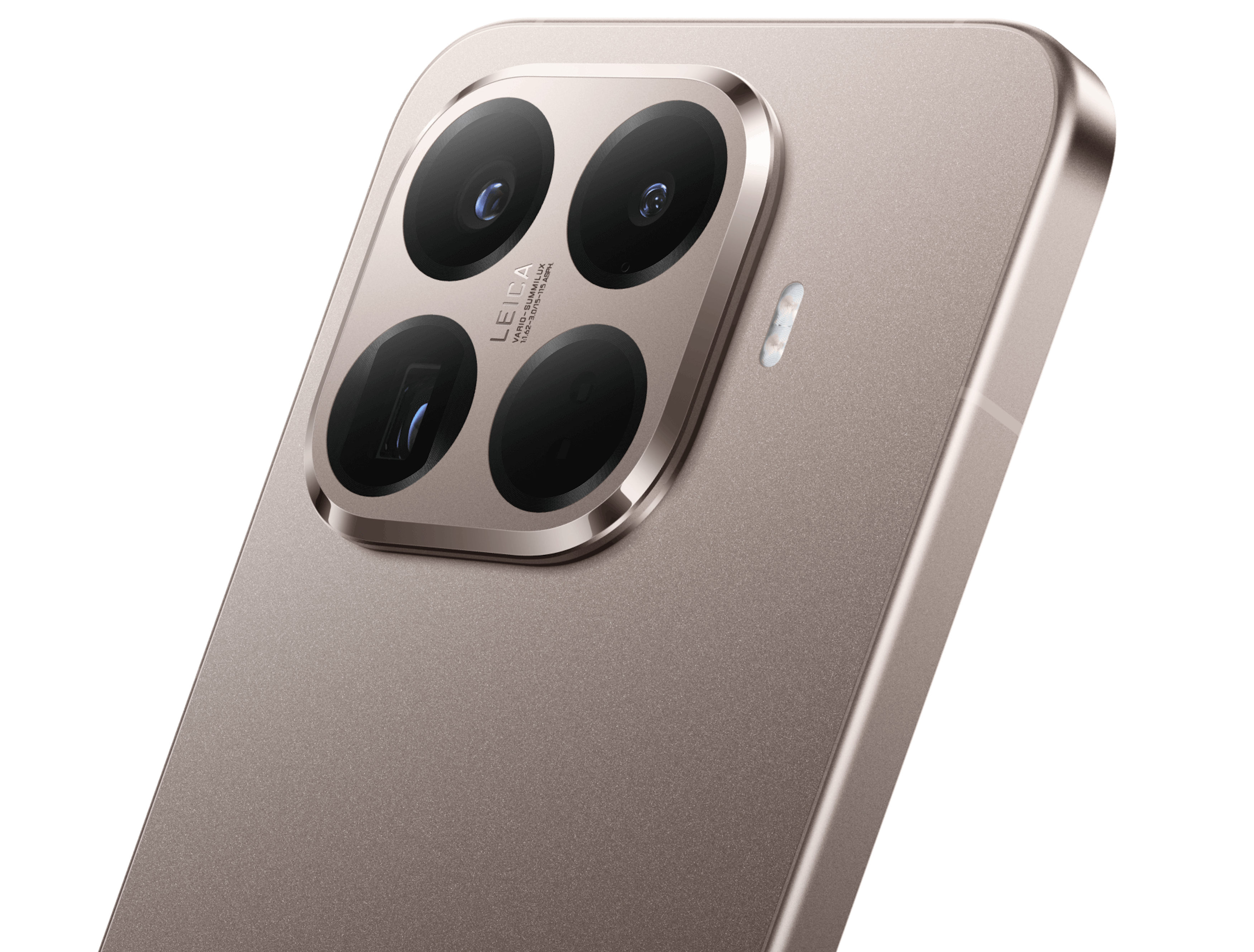 Xiaomi 15T Pro schräge Rückansicht mit Fokus auf die Kamera.