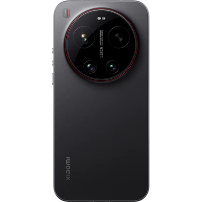Rückansicht Xiaomi 17 Ultra in schwarz.